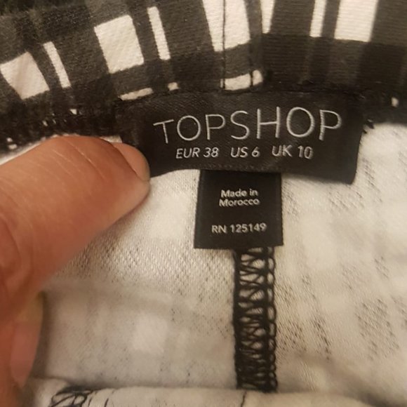 Women's Leggings - Picture 3 of 4